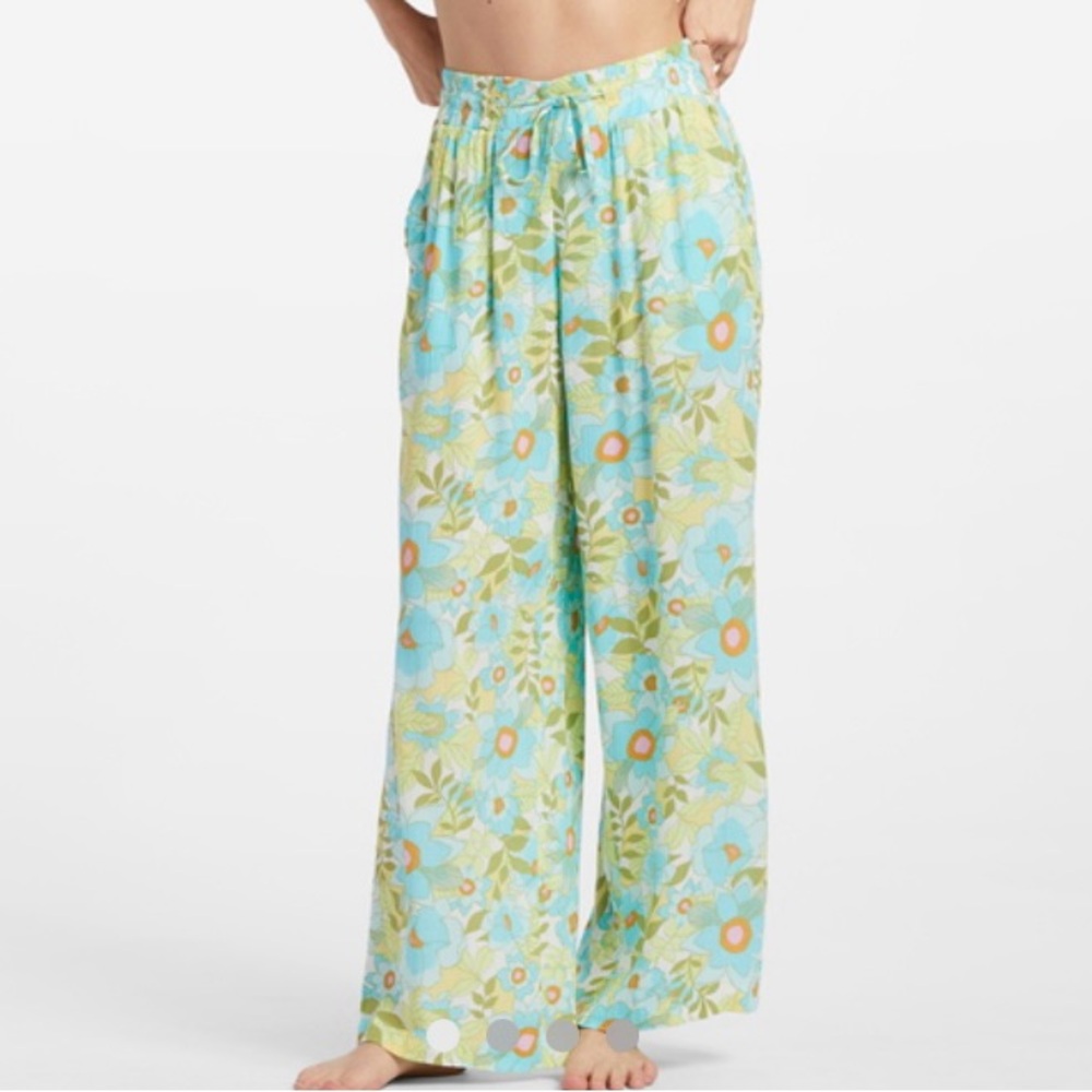 Billabong Tropical Floral Crinkle Pants